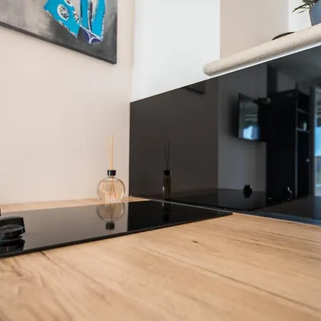 Sara & Nora Apartman *